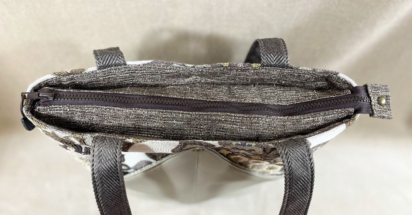 Peak Shoulder Satchel Majorica Sand