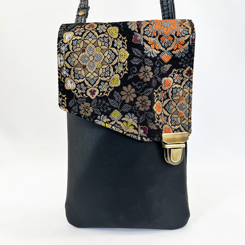 Pocket Brocade 'Mandala'
