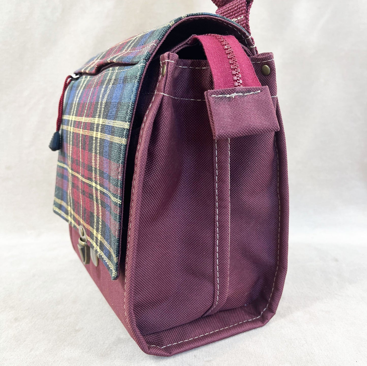 Utility Satchel Burgundy Plaid