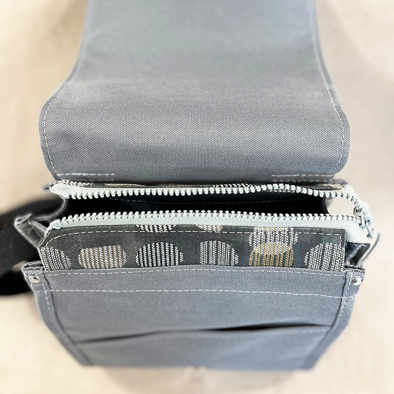 Utility Satchel Gray Bubbles